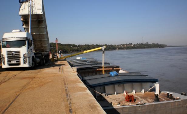 Transporte de carga: frenan conflicto tras día de paro