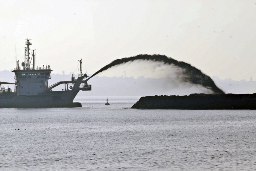 ANP viaja a Panamá para buscar restablecer la ruta de Maersk